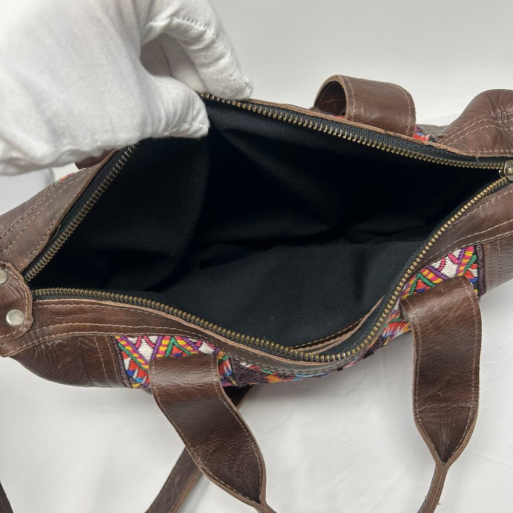 Large Handbag Crossbody Guatelmalan Leather Embroidered Colorful Huipil Artisan - Picture 10 of 11